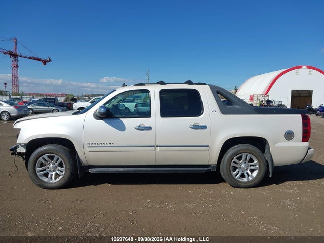 12697648 :رقم المزاد ، 3GNTKGE39BG337730 vin ، 2011 Chevrolet Avalanche 1500 Ltz مزاد بيع