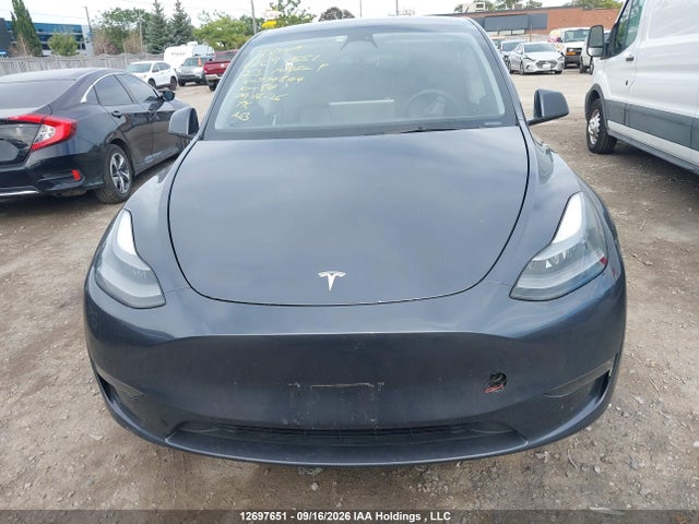 Tesla Model Y Long Range 2023 7SAYGDEE6PF774844 Image 13