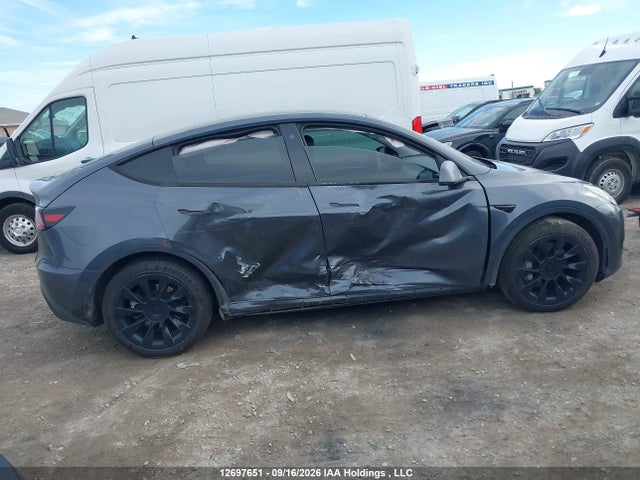 Tesla Model Y Long Range 2023 7SAYGDEE6PF774844 Image 14
