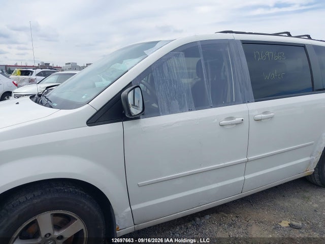 Auction sale of the 2011 Dodge Grand Caravan Express, vin: 2D4RN4DG7BR686069, lot number: 12697663