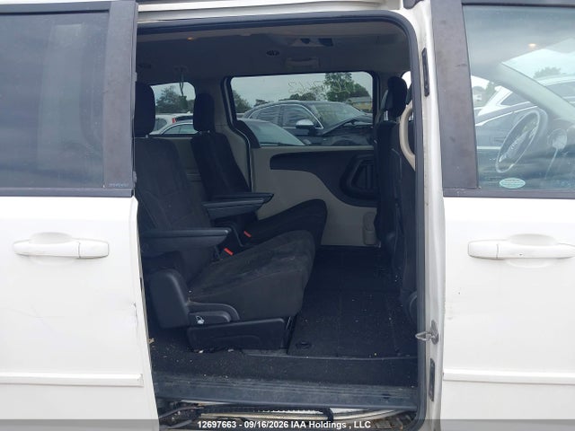 Auction sale of the 2011 Dodge Grand Caravan Express, vin: 2D4RN4DG7BR686069, lot number: 12697663