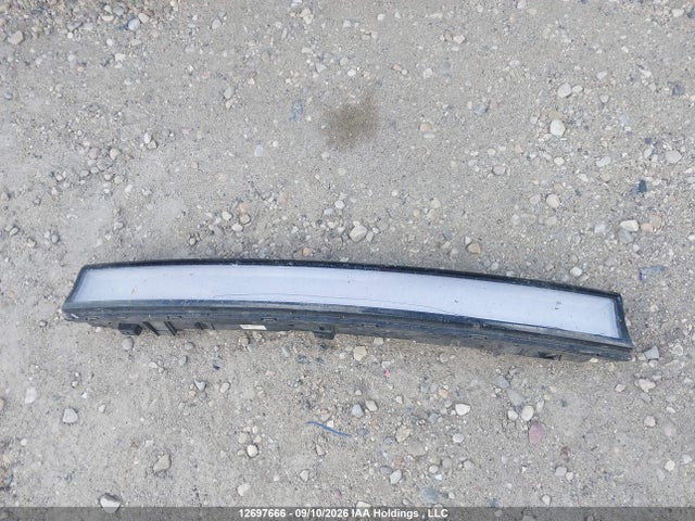 Rivian R1s Adventure 2024 7PDSGABA2RN034451 Image 11