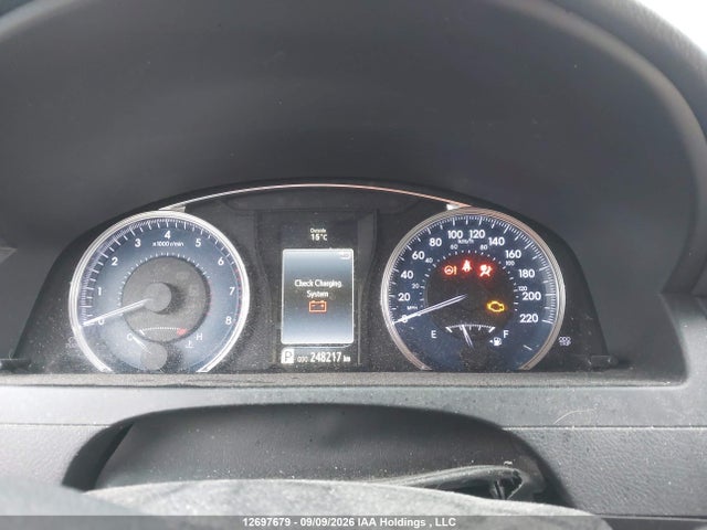 12697679 :رقم المزاد ، 4T1BF1FK8FU886295 vin ، 2015 Toyota Camry Le/xle/se/xse مزاد بيع