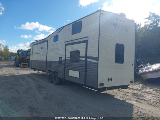 Keystone keystone 2018 4YDT40L24JW160313 Image 3