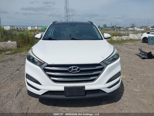 Hyundai TUCSON SE 2017 KM8J3CA47HU329535 Image 12