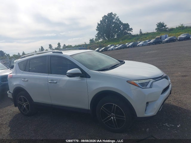 Toyota RAV4 2017 2T3DFREV7HW619565 Image 13