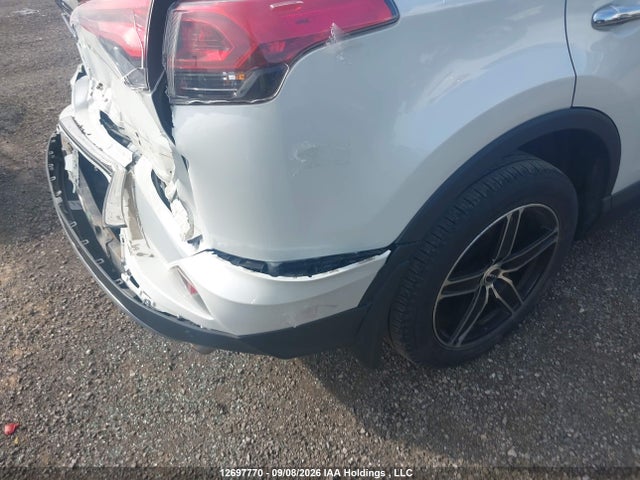Toyota RAV4 2017 2T3DFREV7HW619565 Image 19