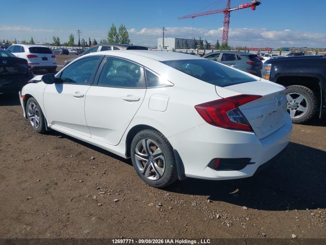 Продажа на аукционе авто 2018 Honda Civic Lx, vin: 2HGFC2F5XJH026023, номер лота: 12697771