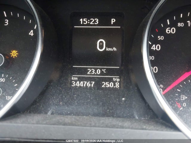 2015 Volkswagen Jetta 2.0 Tdi Highline მანქანა იყიდება აუქციონზე, vin: 3VWLA7AJ0FM218209, აუქციონის ნომერი: 12697800