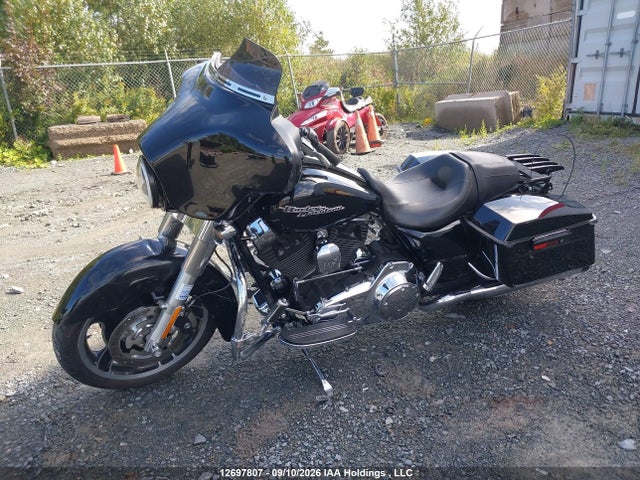 Продажа на аукционе авто 2011 Harley-davidson Flhx, vin: 1HD1KB412BB652010, номер лота: 12697807