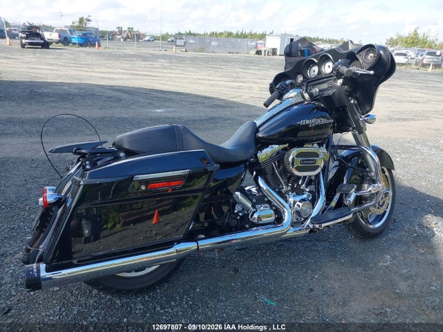 Продажа на аукционе авто 2011 Harley-davidson Flhx, vin: 1HD1KB412BB652010, номер лота: 12697807