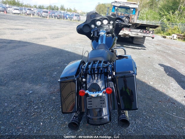 Продажа на аукционе авто 2011 Harley-davidson Flhx, vin: 1HD1KB412BB652010, номер лота: 12697807