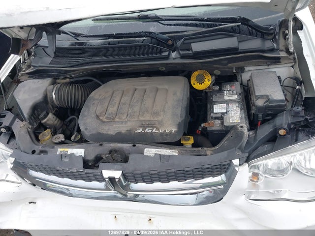 12697829 :رقم المزاد ، 2C4RDGBG1GR277187 vin ، 2016 Dodge Grand Caravan Se مزاد بيع