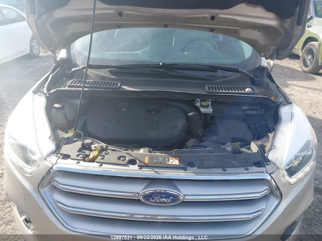 Ford Escape Titanium 2017 1FMCU9J96HUE60864 Image 10