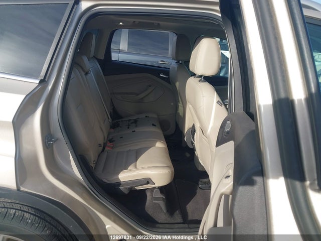 Ford Escape Titanium 2017 1FMCU9J96HUE60864 Image 8