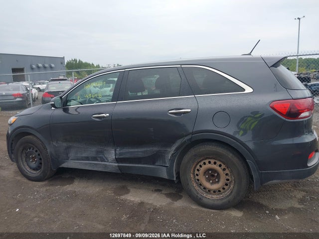 Продажа на аукционе авто 2019 Kia Sorento 2.4l Lx, vin: 5XYPG4A36KG469648, номер лота: 12697849