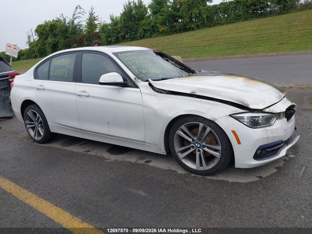 BMW 330i Xdrive 2018 WBA8D9C57JA013873 Image 12