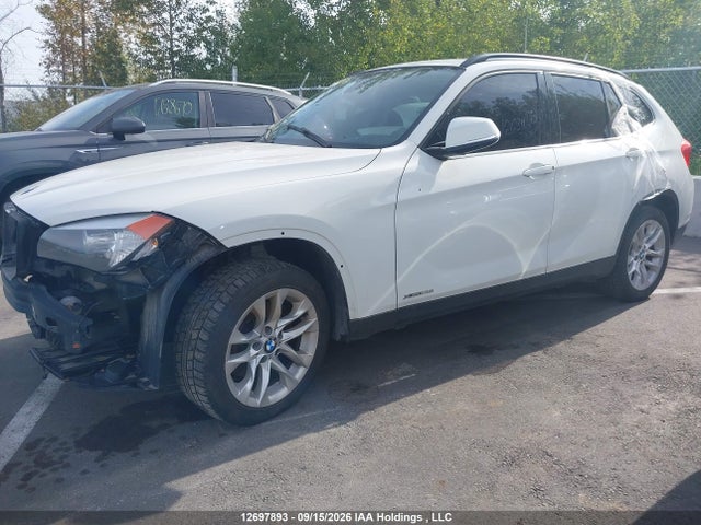 BMW X1 2015 WBAVL1C52FVY28229 Image 15