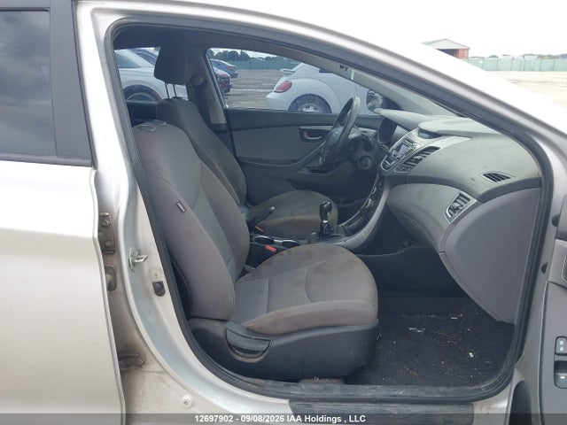 Продажа на аукционе авто 2015 Hyundai Elantra L, vin: 5NPDH4AE5FH628739, номер лота: 12697902