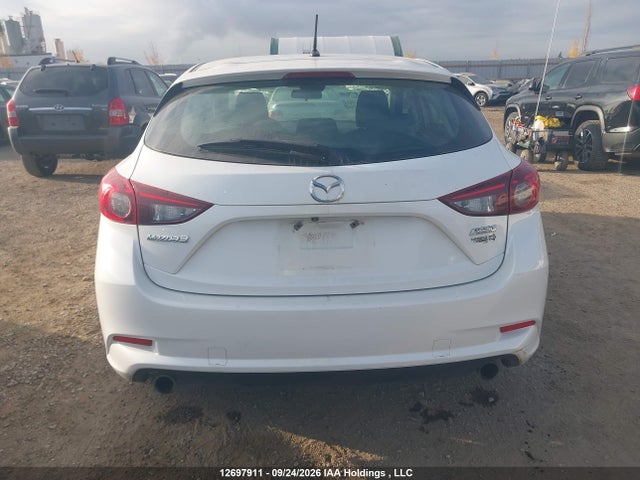 12697911 :رقم المزاد ، 3MZBN1K76JM263020 vin ، 2018 Mazda Mazda3 Gx مزاد بيع