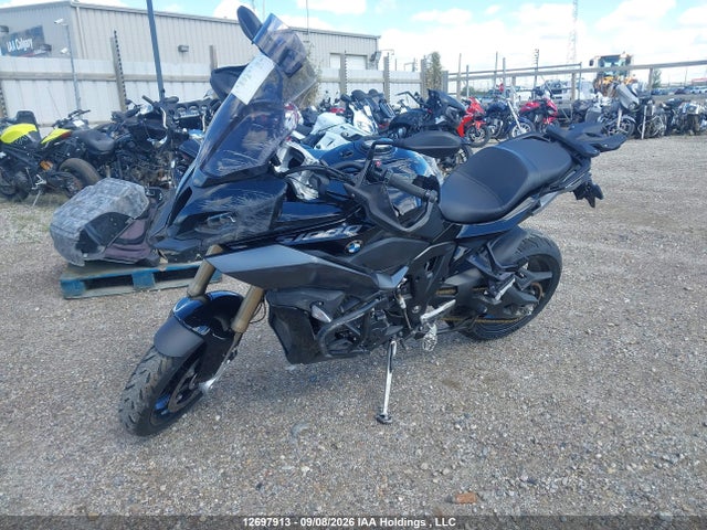 Продаж на аукціоні авто 2022 Bmw S 1000 Xr, vin: WB10E4304N6F18573, номер лоту: 12697913