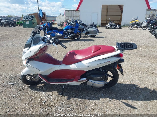 Продаж на аукціоні авто 2013 Honda Pcx 150, vin: MLHKF1222D5000471, номер лоту: 12697927