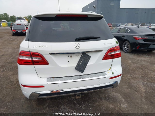 Mercedes-Benz Ml 350 Bluetec 4matic 2015 4JGDA2EB7FA577918 Image 17