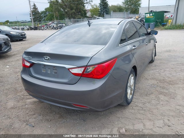 Продажа на аукционе авто 2013 Hyundai Sonata Gls, vin: 5NPEB4ACXDH715103, номер лота: 12697968