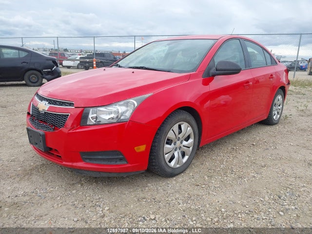 Chevrolet CRUZE LS 2014 1G1PL5SHXE7121647 Image 2