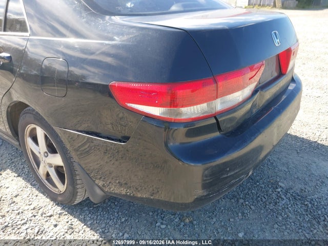 12697999 :رقم المزاد ، JHMCM56724C005089 vin ، 2004 Honda Accord 2.4 Ex مزاد بيع