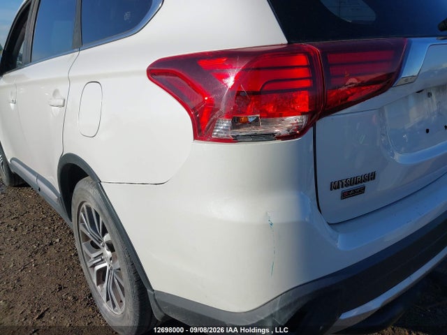 Mitsubishi OUTLANDER GT 2018 JA4JZ4AX2JZ608364 Image 20