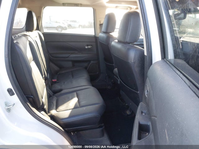 Mitsubishi OUTLANDER GT 2018 JA4JZ4AX2JZ608364 Image 8