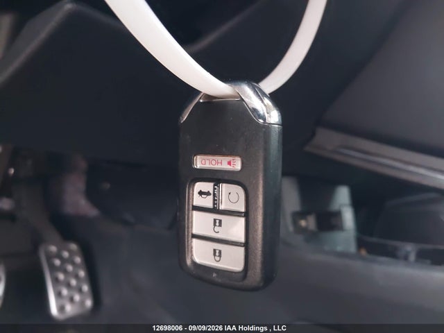 Honda Civic Touring 2020 2HGFC1F93LH100978 Image 11