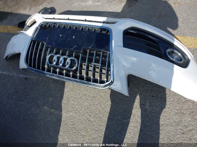 WA1C2AFP3HA018655 Audi Q5 2.0t Komfort