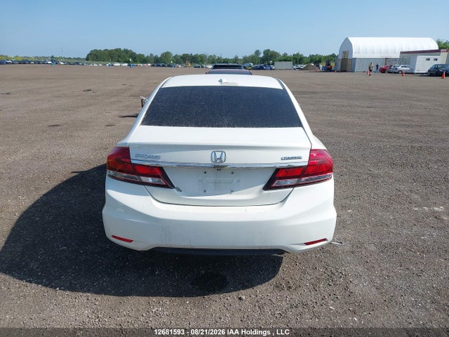 2015 Honda Civic Touring მანქანა იყიდება აუქციონზე, vin: 2HGFB2F70FH005385, აუქციონის ნომერი: 12681593