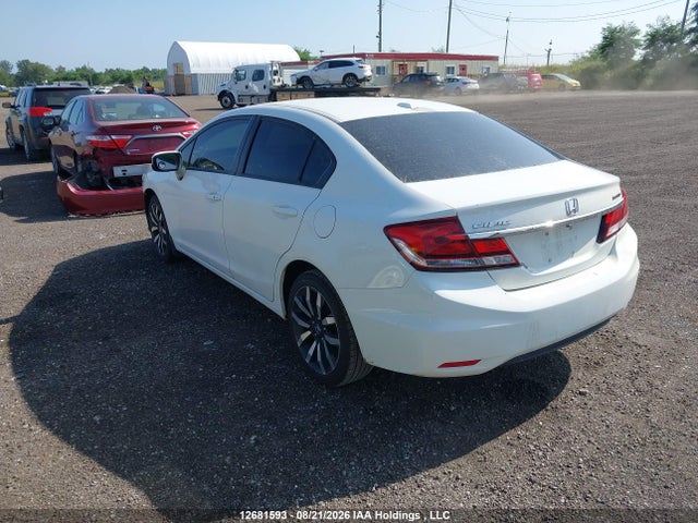 2015 Honda Civic Touring მანქანა იყიდება აუქციონზე, vin: 2HGFB2F70FH005385, აუქციონის ნომერი: 12681593