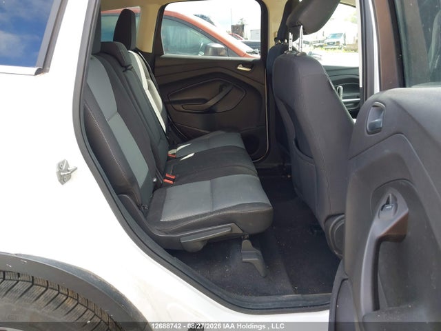 Продаж на аукціоні авто 2018 Ford Escape Se, vin: 1FMCU9GD1JUC42476, номер лоту: 12688742