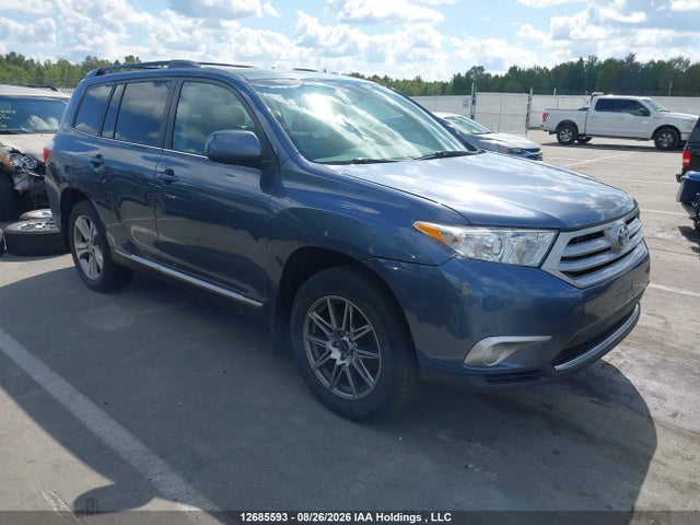 12685593 :رقم المزاد ، 5TDBK3EH3DS246093 vin ، 2013 Toyota Highlander V6 مزاد بيع