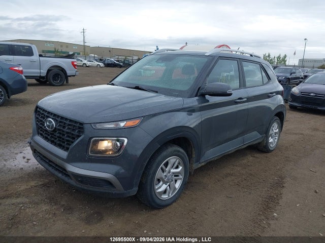 Hyundai Venue Preferred 2024 KMHRC8A38RU305706 Image 2