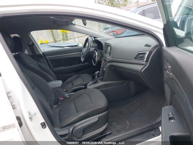 Продажа на аукционе авто 2017 Hyundai Elantra Se/value/limited, vin: KMHD84LF0HU136274, номер лота: 12698051