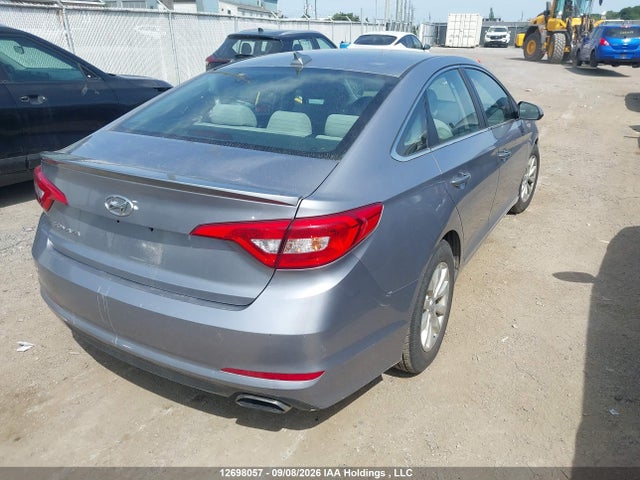 Продажа на аукционе авто 2015 Hyundai Sonata Se, vin: 5NPE24AF9FH139520, номер лота: 12698057