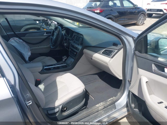 Продажа на аукционе авто 2015 Hyundai Sonata Se, vin: 5NPE24AF9FH139520, номер лота: 12698057