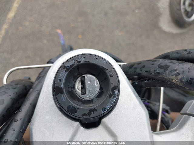 12698096 :رقم المزاد ، SMTF02XK5DJ576181 vin ، 2013 Triumph Motorcycle Tiger Explorer مزاد بيع