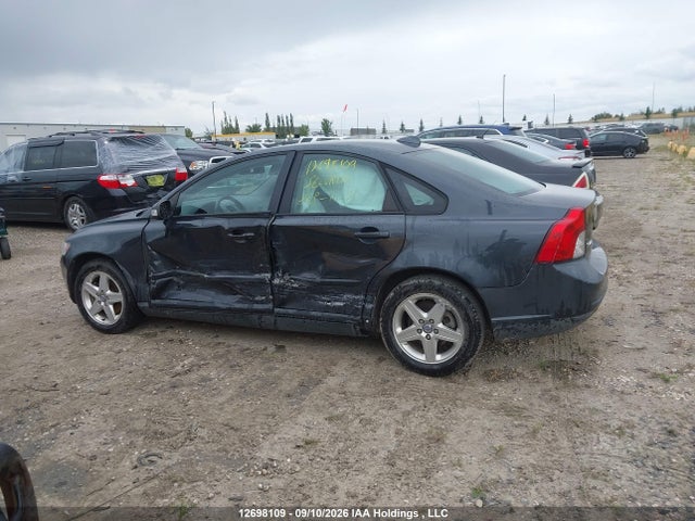 12698109 :رقم المزاد ، YV1MS382092447216 vin ، 2009 Volvo S40 2.4i مزاد بيع
