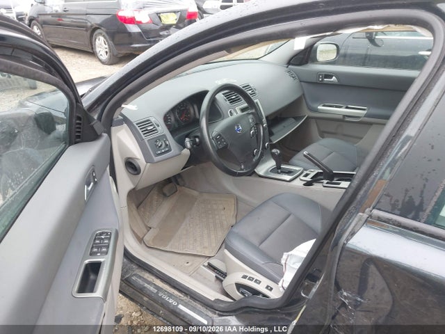 12698109 :رقم المزاد ، YV1MS382092447216 vin ، 2009 Volvo S40 2.4i مزاد بيع