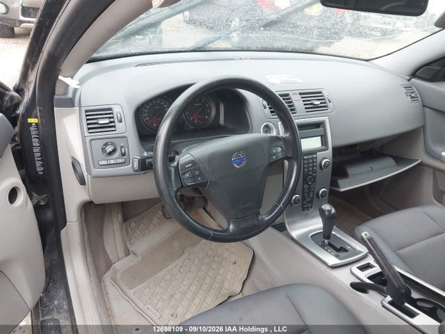 12698109 :رقم المزاد ، YV1MS382092447216 vin ، 2009 Volvo S40 2.4i مزاد بيع