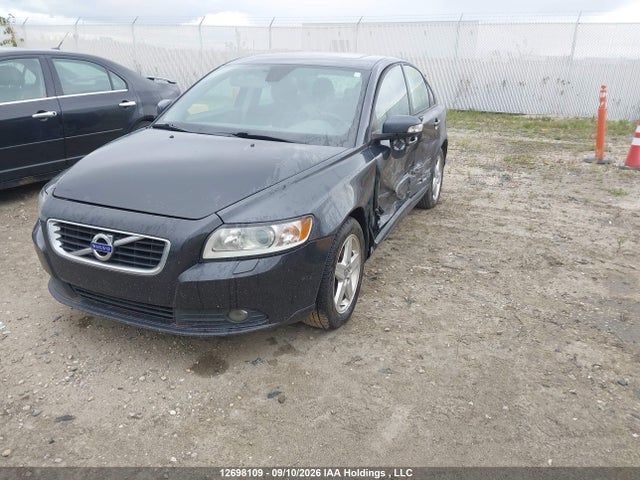 12698109 :رقم المزاد ، YV1MS382092447216 vin ، 2009 Volvo S40 2.4i مزاد بيع