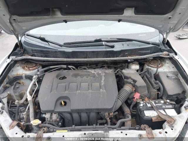 12698111 :رقم المزاد ، 2T1KU4EEXBC644011 vin ، 2011 Toyota Matrix مزاد بيع