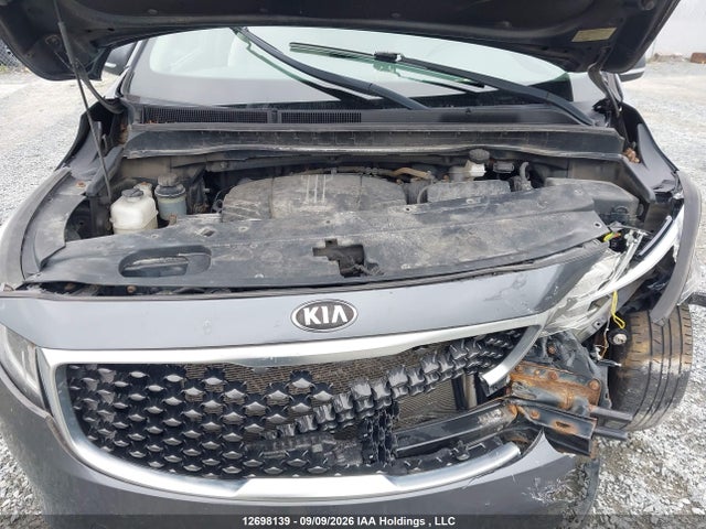 KIA SEDONA LX 2016 KNDMB5C12G6205615 Image 10