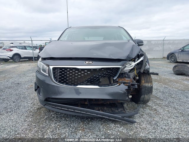 KIA SEDONA LX 2016 KNDMB5C12G6205615 Image 13